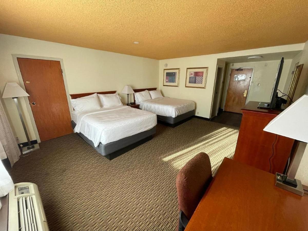 Cortina Inn 拉特兰 外观 照片